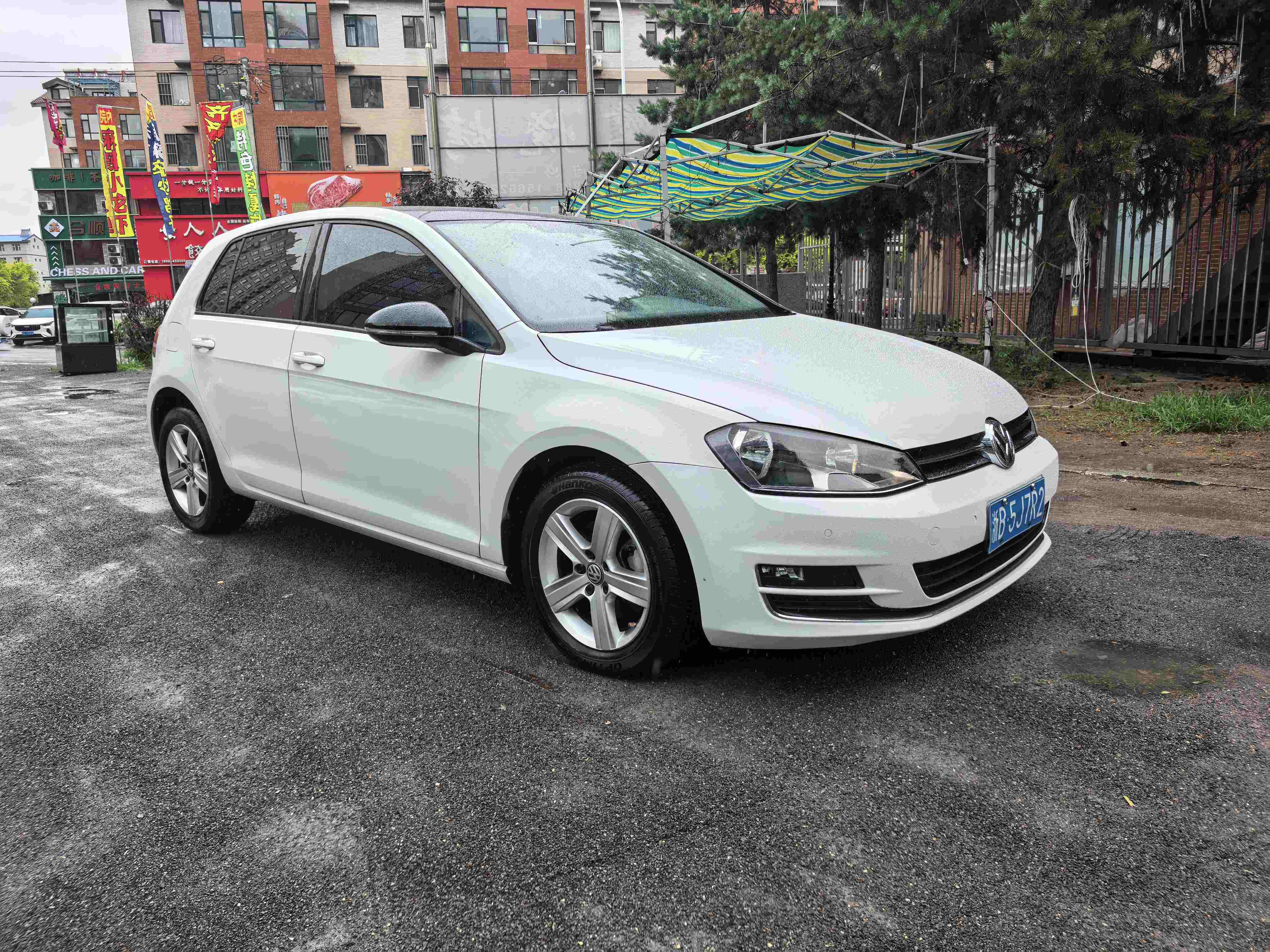 Volkswagen Golf 2017 car image #4