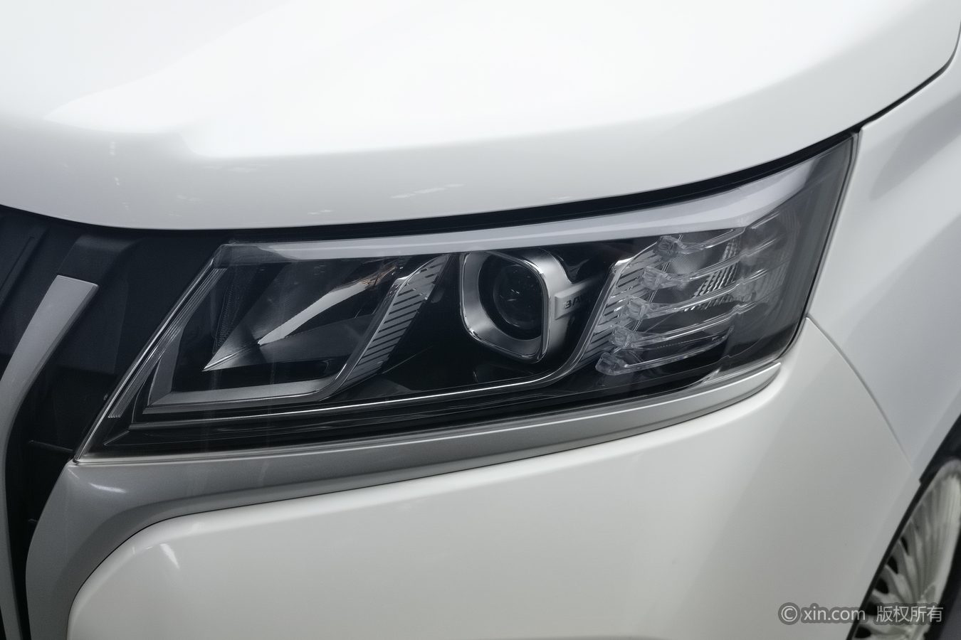 Beijing 2024 car image #6