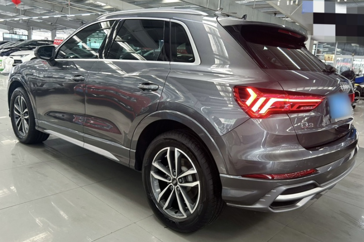Audi Q3 2021 #7 Audi Q3 2021 car image #7