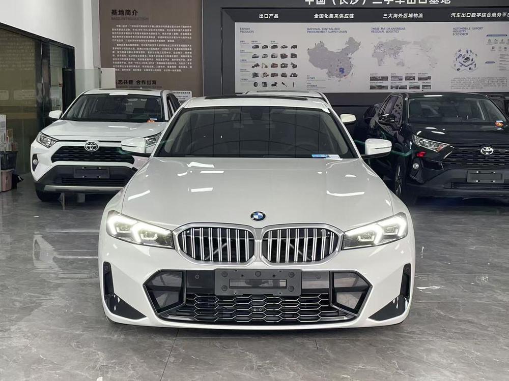 BMW 3 Series 2023 #2 BMW 3 Series 2023 car image #2