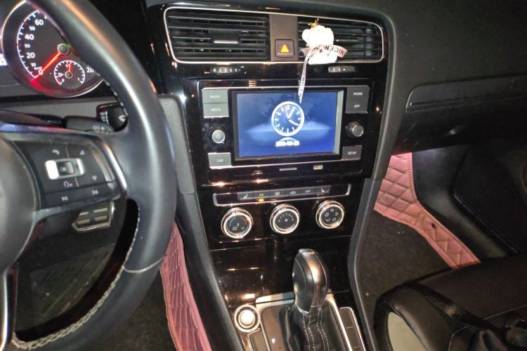 Volkswagen Golf 2018 #13 Volkswagen Golf 2018 car image #13