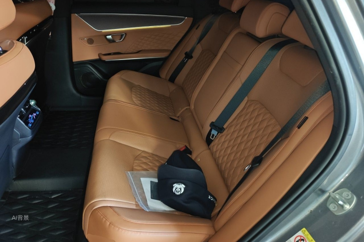 BYD Han 2022 car image #19