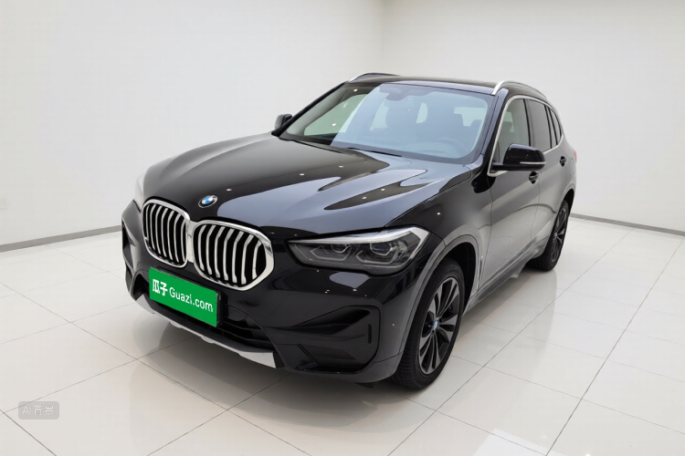 BMW X1 2019 #2 BMW X1 2019 car image #2