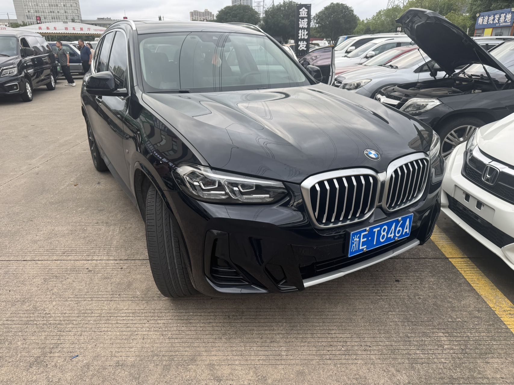 BMW X3 2022 car image 