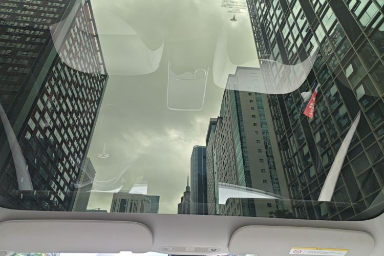 Tesla Model 3 2021 car image #20