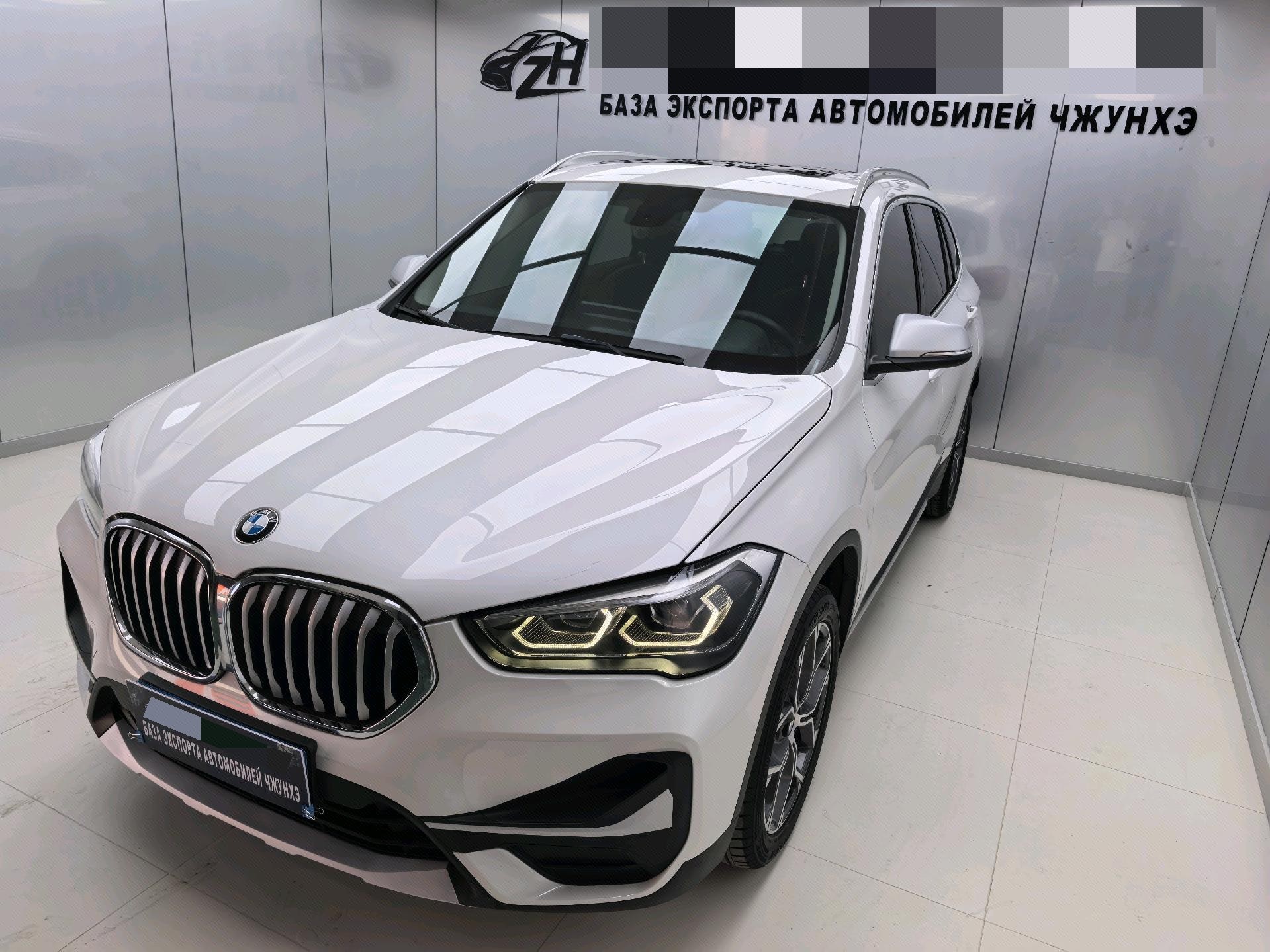BMW X1 2022 car image 