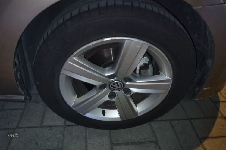 Volkswagen Golf 2015 car image #9