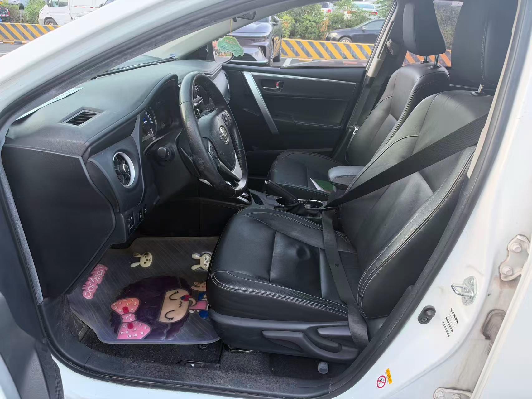 Toyota Corolla 2018 #3 Toyota Corolla 2018 car image #3