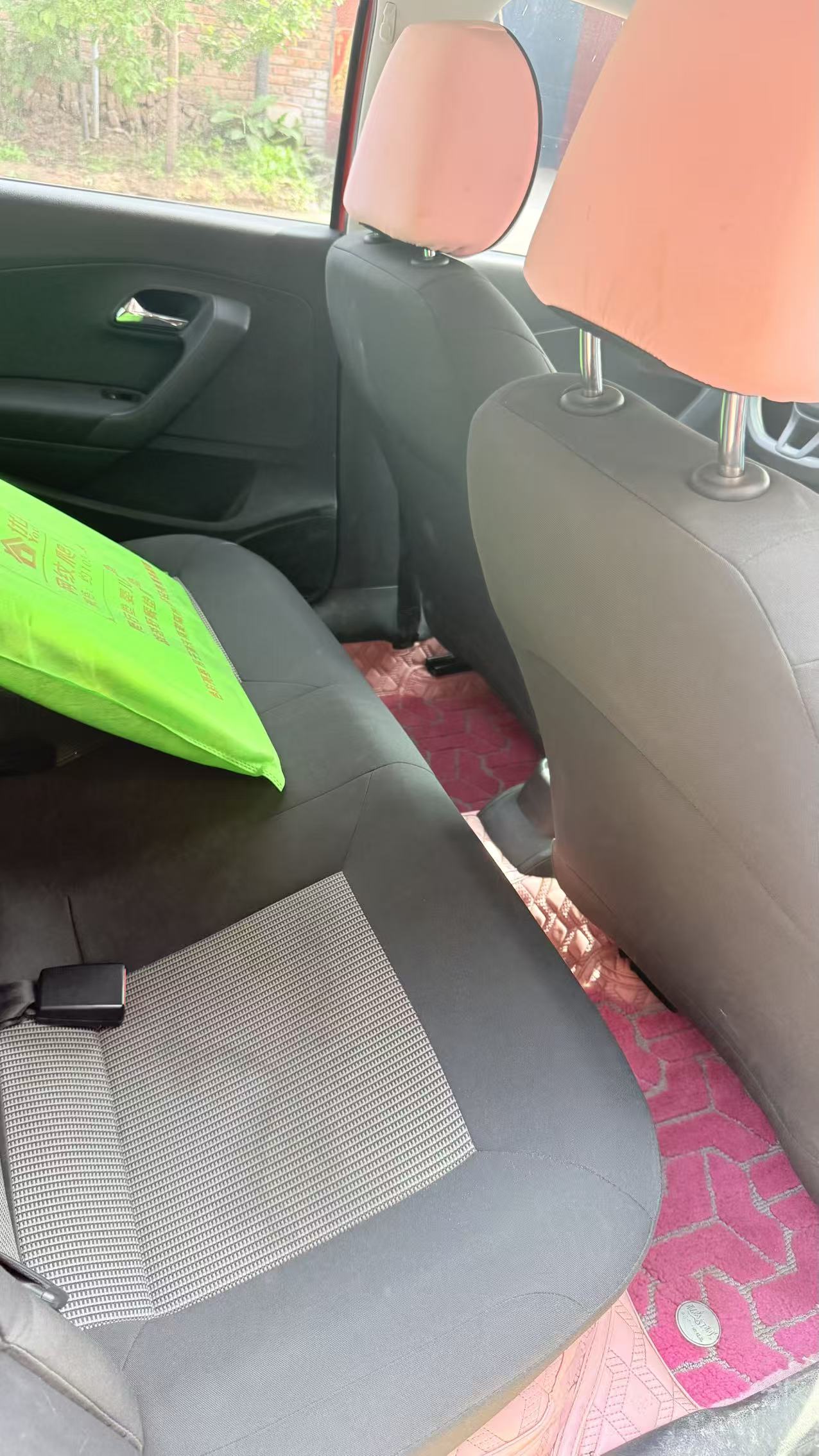 Volkswagen Polo 2018 car image #7