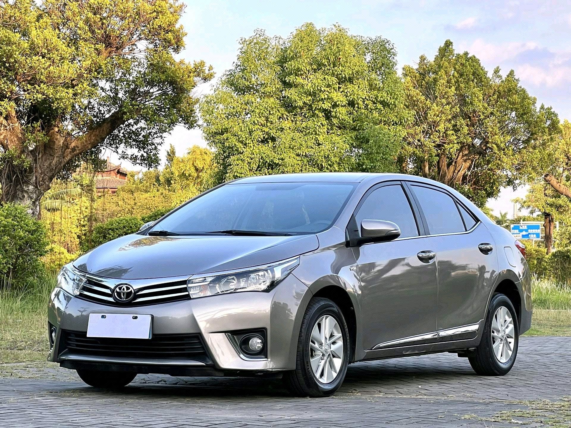 Toyota Corolla 2016 Toyota Corolla 2016 car image
