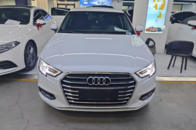 Audi A3 2019 #3 Audi A3 2019 car image #3