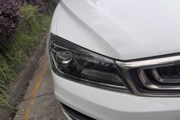 GEELY Emgrand 2018 #8 GEELY Emgrand 2018 car image #8