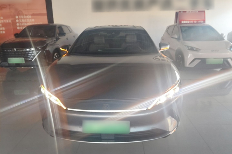 BYD Han 2022 #3 BYD Han 2022 car image #3