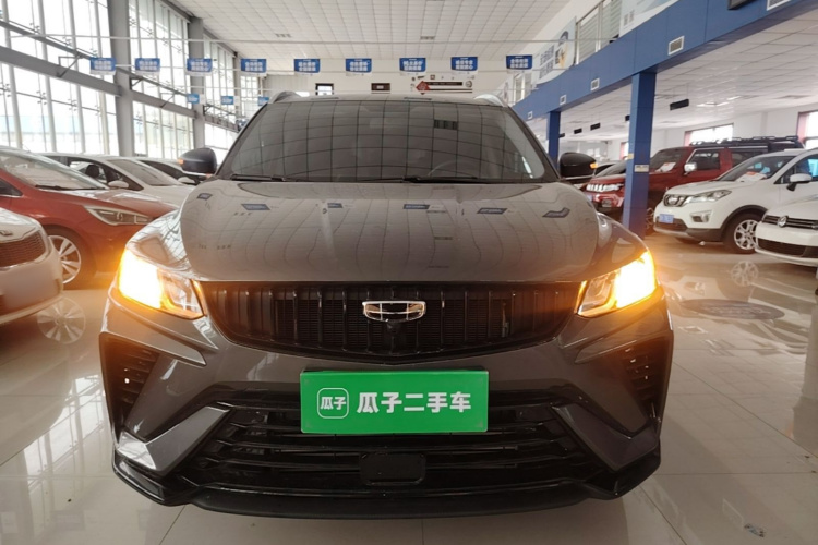GEELY Coolray 2025 #3 GEELY Coolray 2025 car image #3