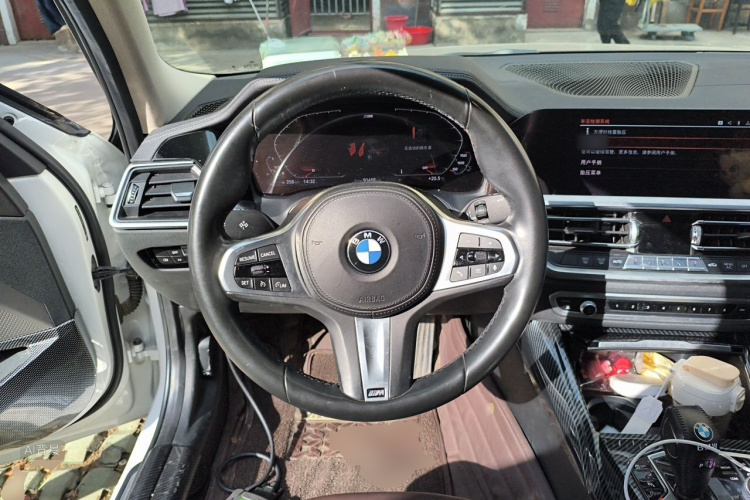 BMW 3 Series 2021 صورة سيارة #12