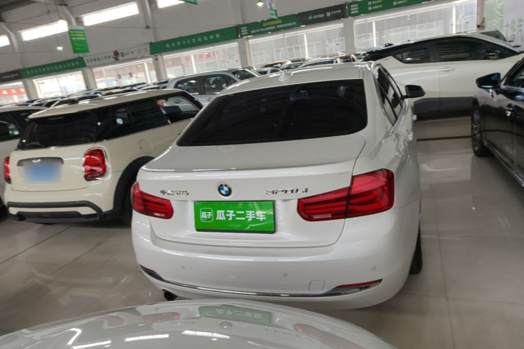 BMW 3 Series 2016 #6 BMW 3 Series 2016 car image #6