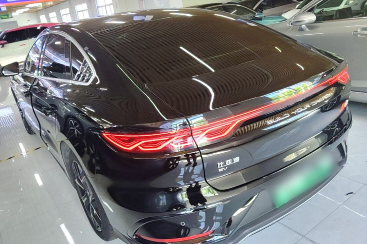 BYD Han 2023 car image #5
