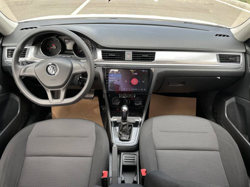 Volkswagen Bora 2021 immagine di auto #9