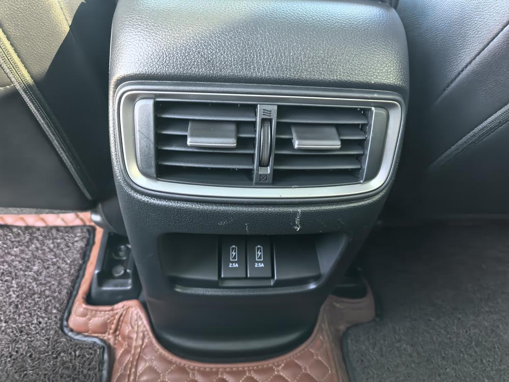 Honda CR-V 2022 صورة سيارة #9