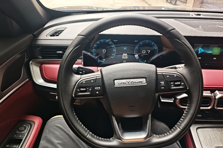 Jetour X70 PLUS 2025 car image #11