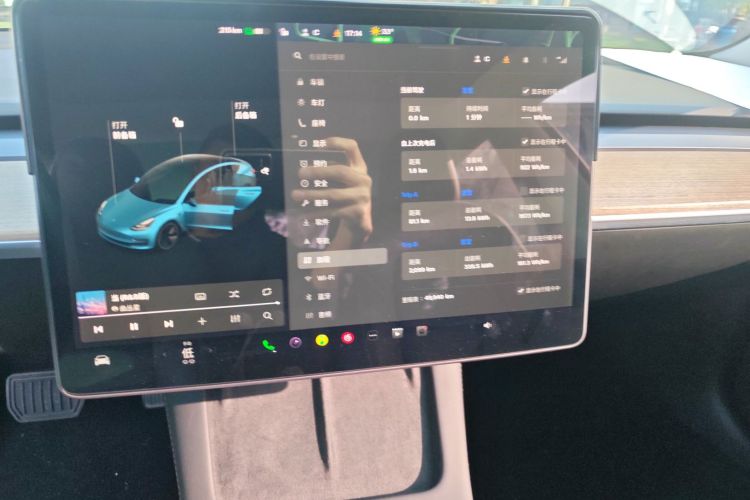 Tesla Model 3 2021 #13 Tesla Model 3 2021 car image #13