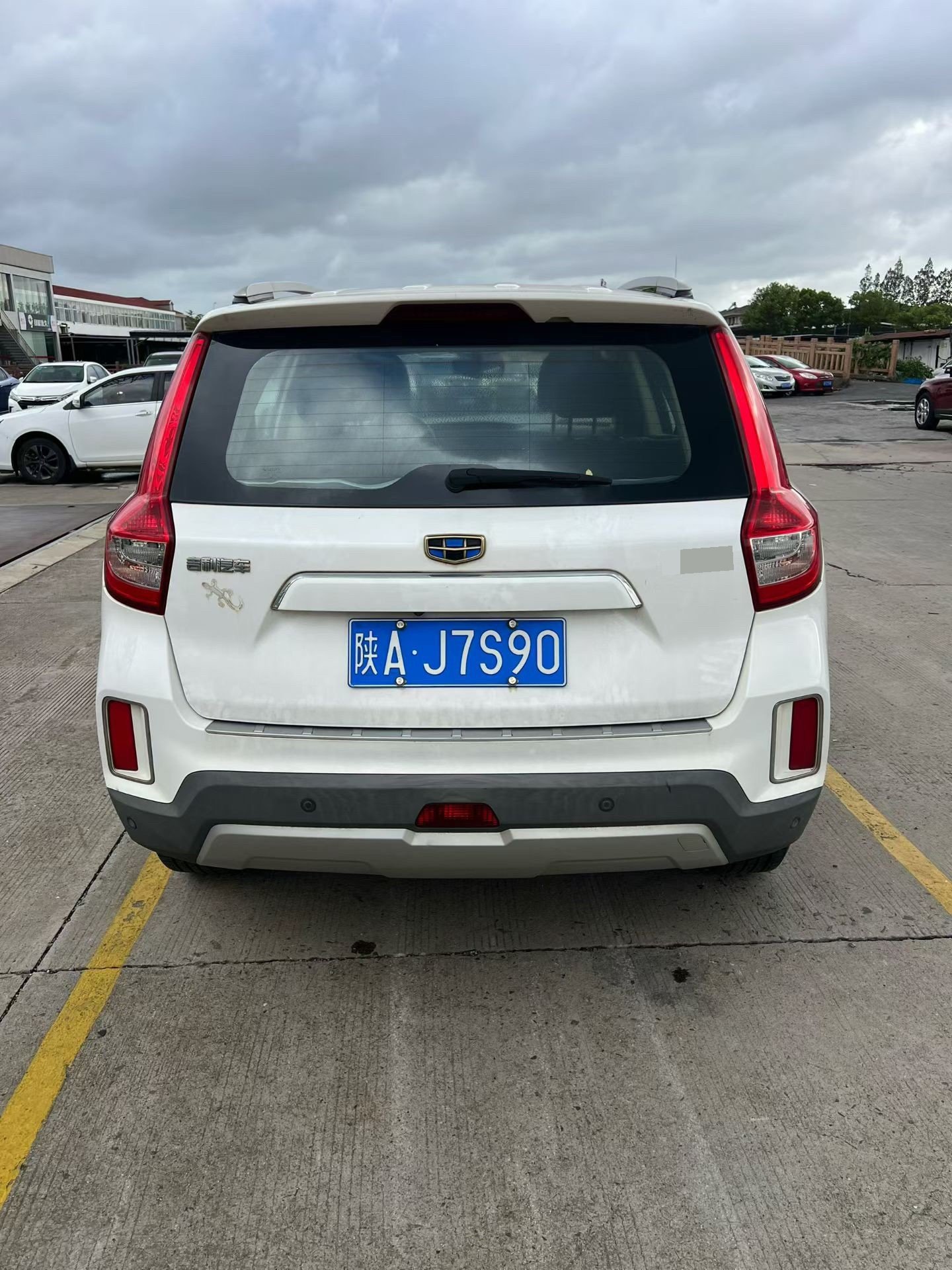 GEELY Vision X6 2018 #3 GEELY Vision X6 2018 car image #3