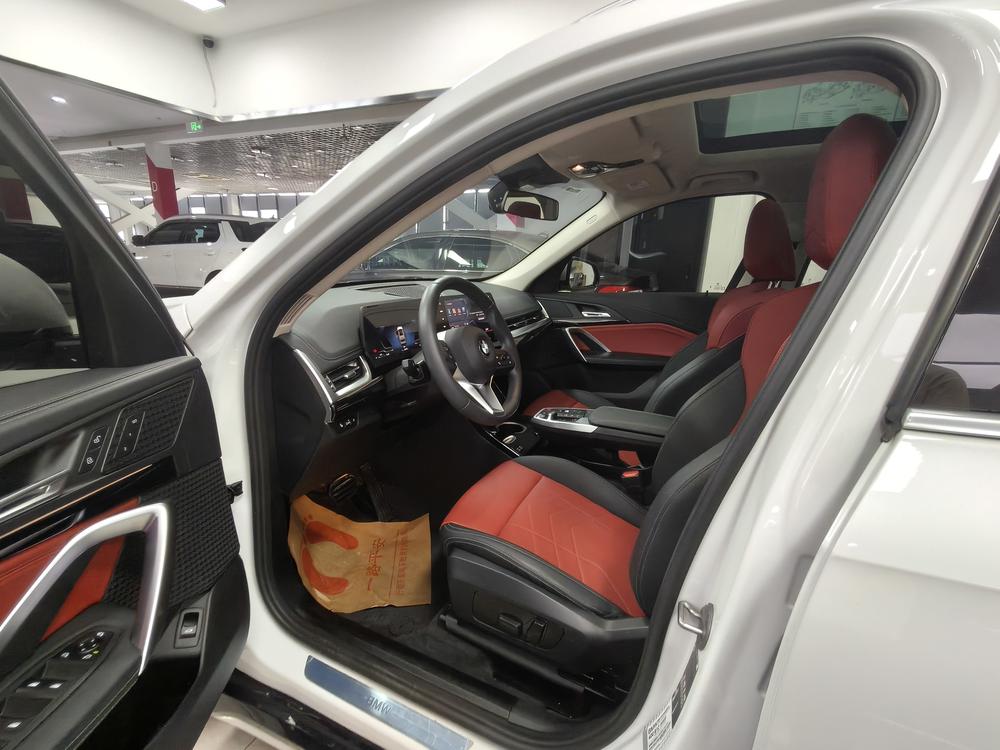 BMW X1 2023 car image #16