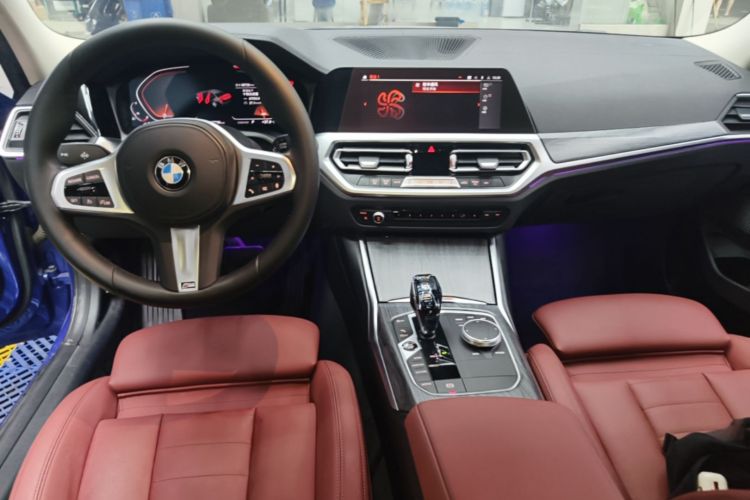 BMW 3 Series 2021 #10 BMW 3 Series 2021 car image #10