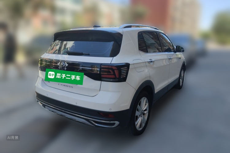Volkswagen T-Cross 2021 immagine di auto #7