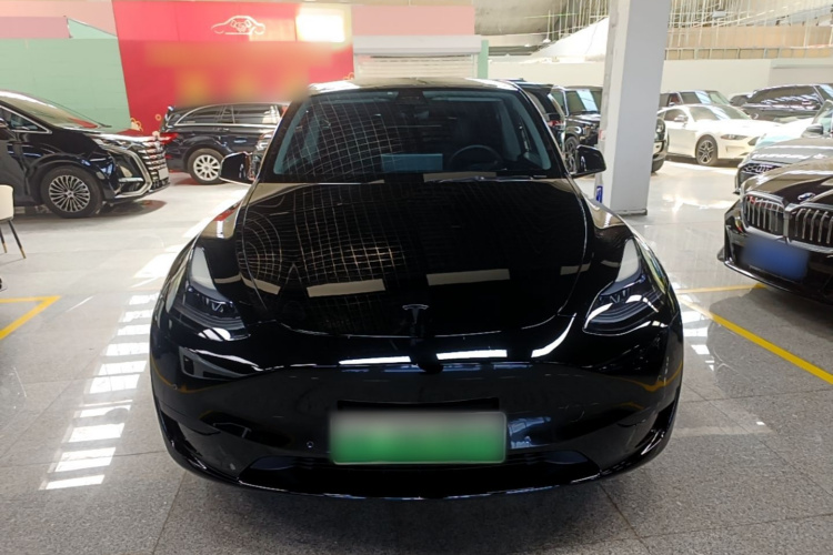 Tesla Model Y 2023 #3 Tesla Model Y 2023 car image #3