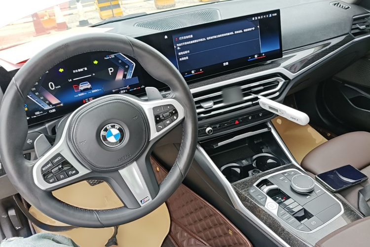 BMW 3 Series 2023 car image #8