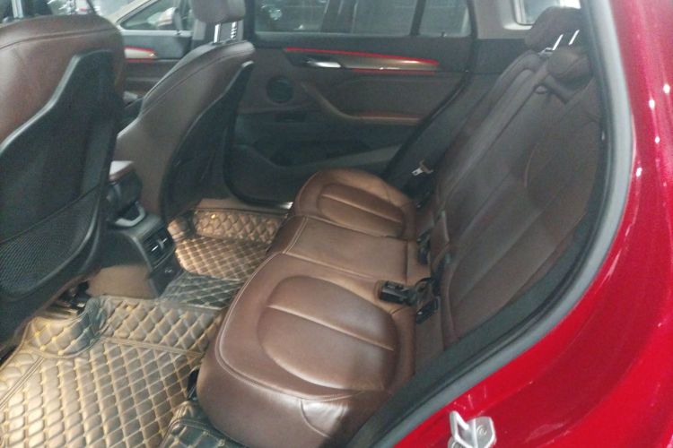 BMW X1 2018 imagen de coche #17