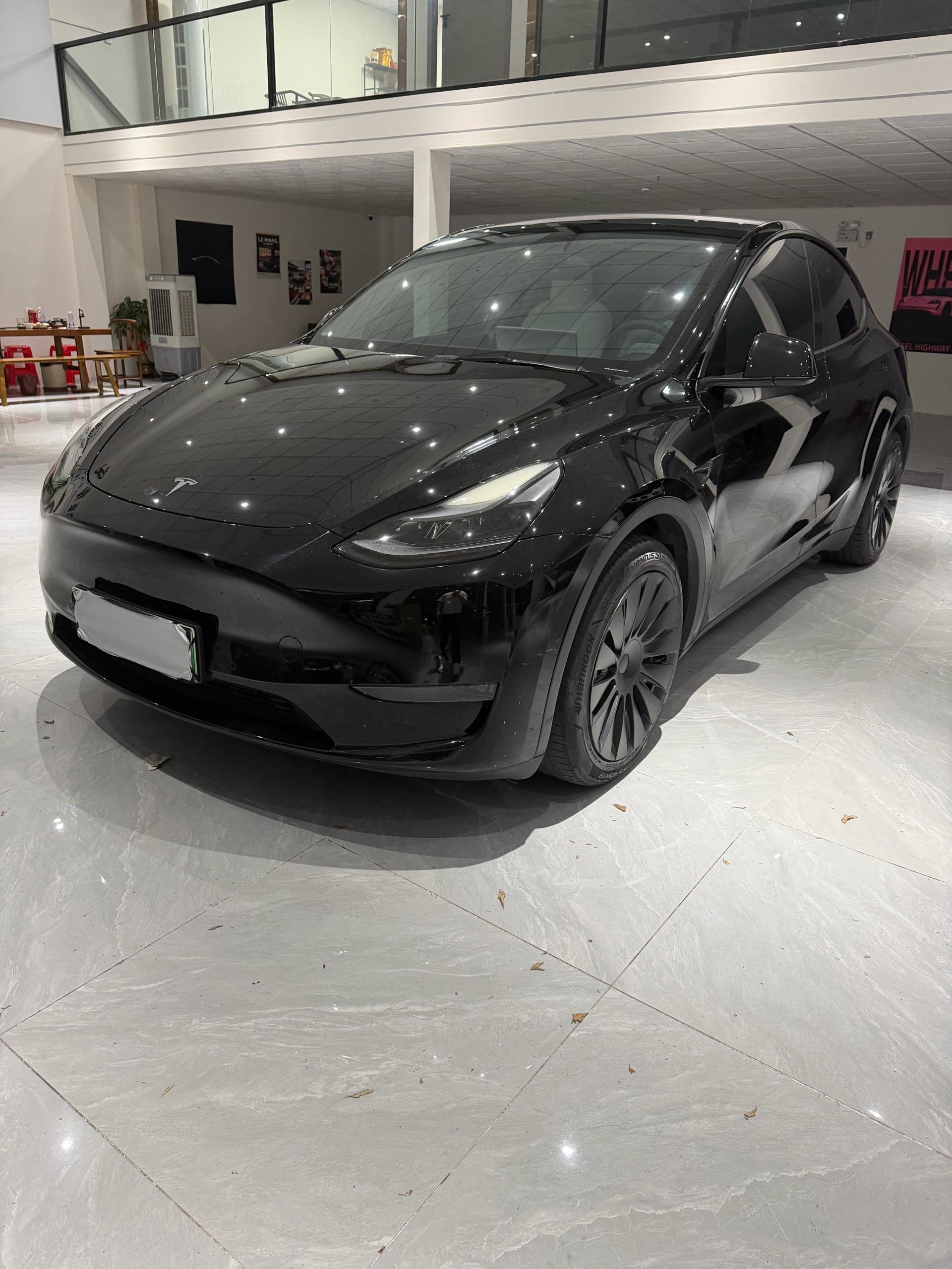 Tesla Model Y 2022 car image 