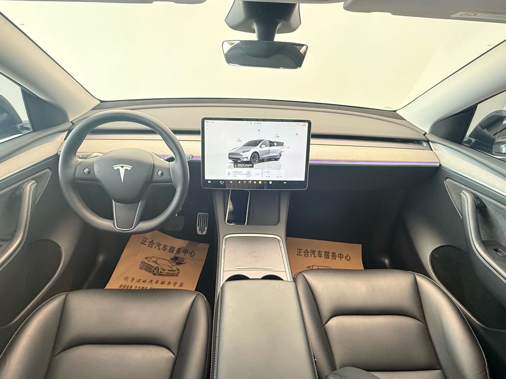 Tesla Model Y 2024 #8 Tesla Model Y 2024 car image #8
