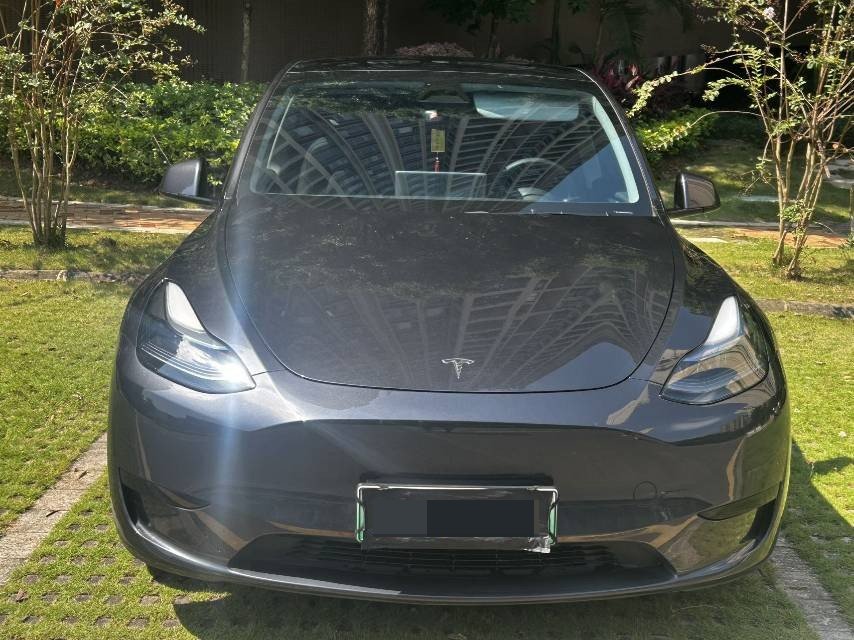 Tesla Model Y 2024 #3 Tesla Model Y 2024 immagine di auto #3