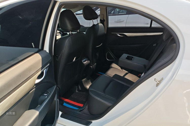 2019 immagine di auto #19