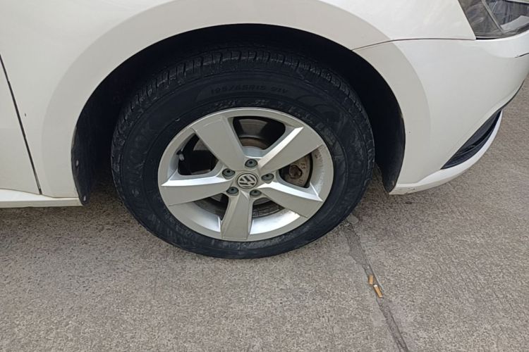 Volkswagen Lavida 2016 car image #9