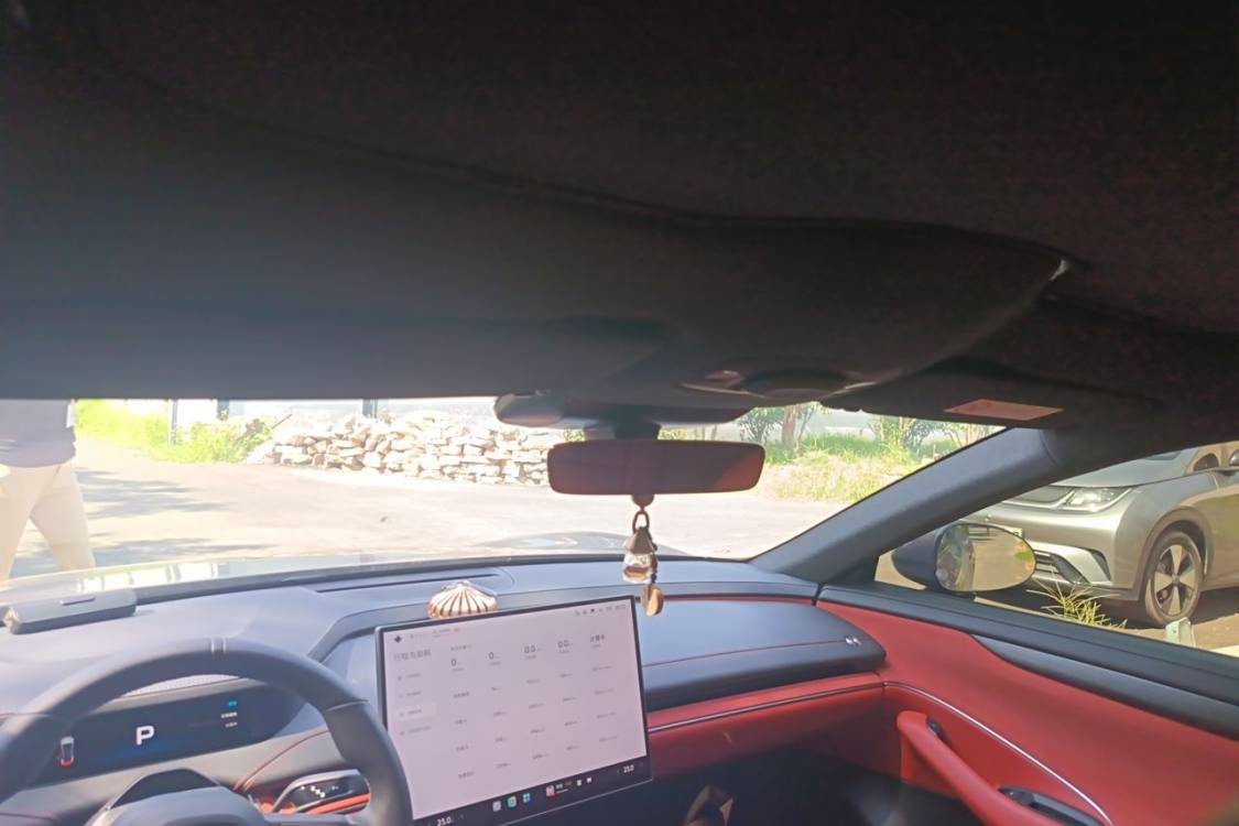 MI SU7 2025 car image #22