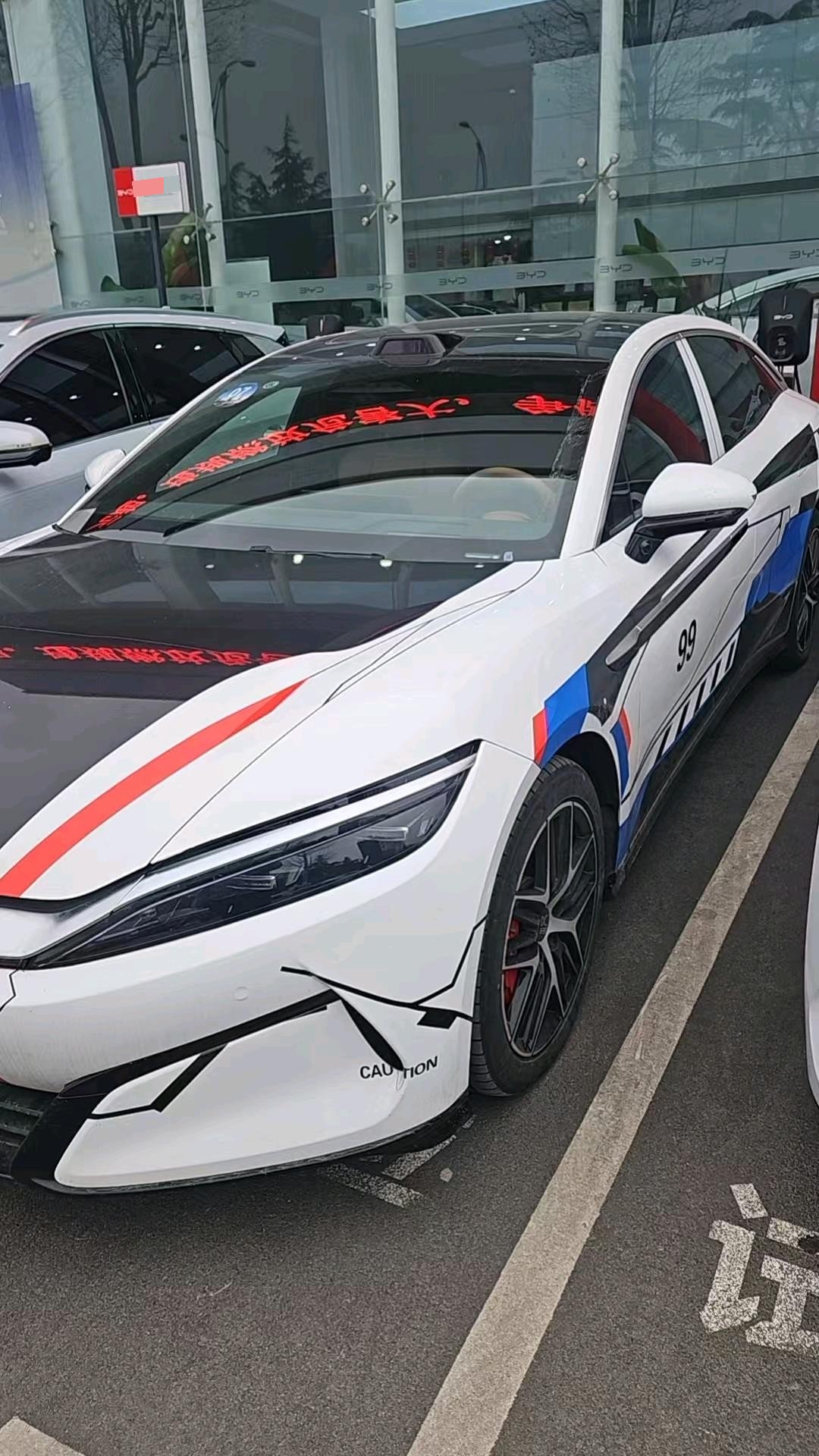BYD HanL 2025 car image #3