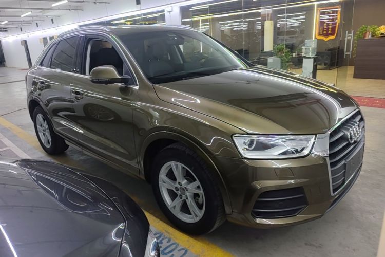 Audi Q3 2017 car image #4