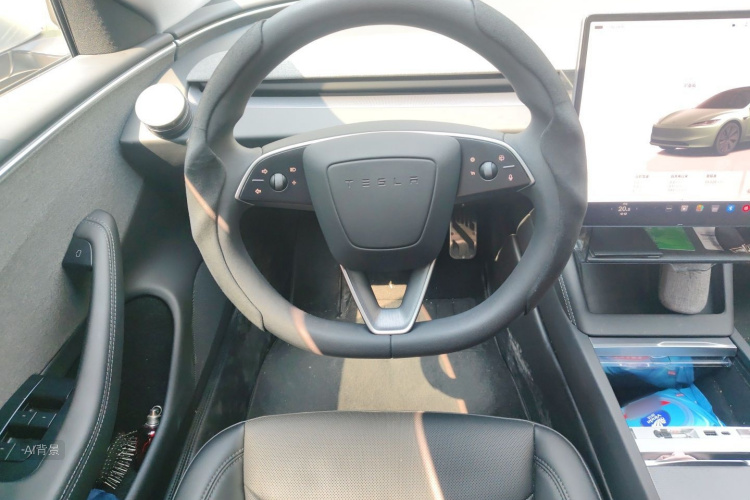 Tesla Model 3 2024 #12 Tesla Model 3 2024 car image #12