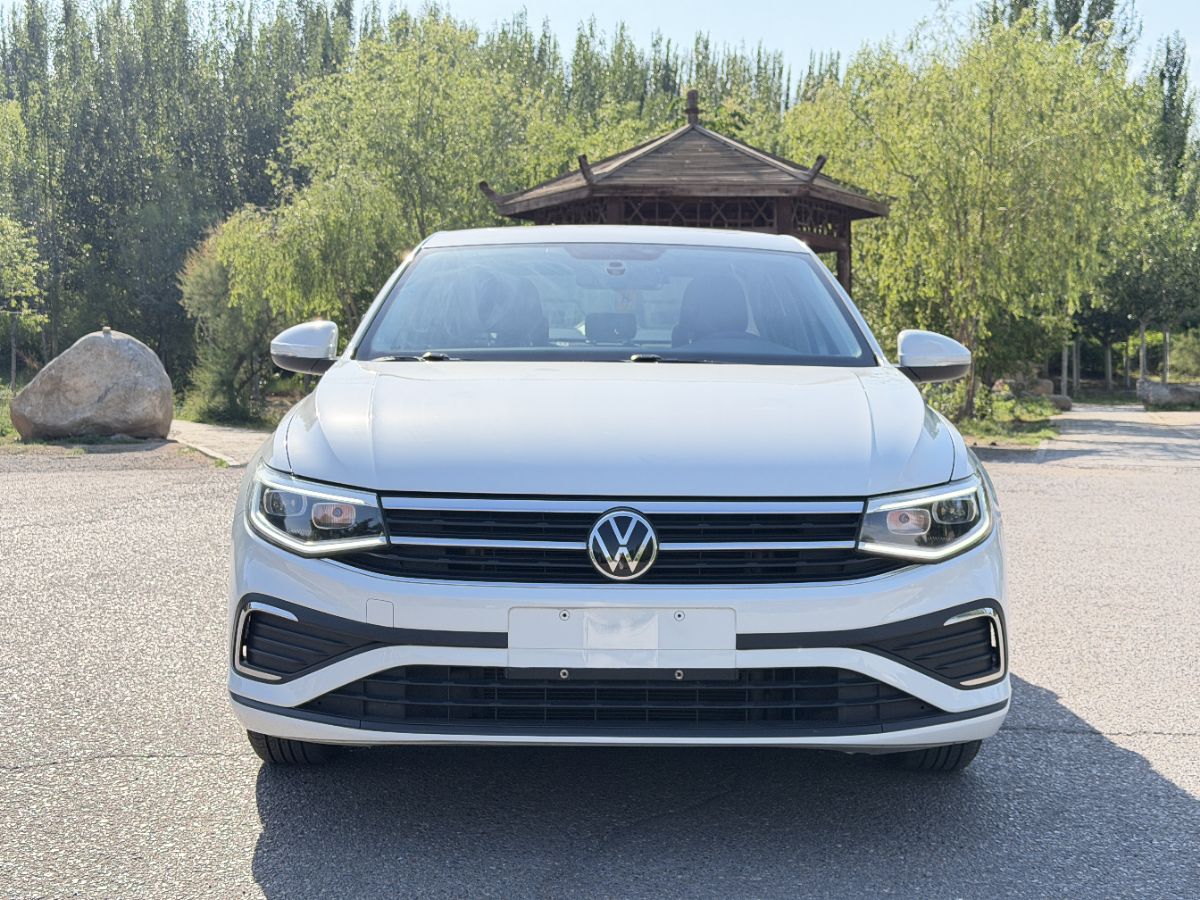 Volkswagen Bora 2023 car image #2