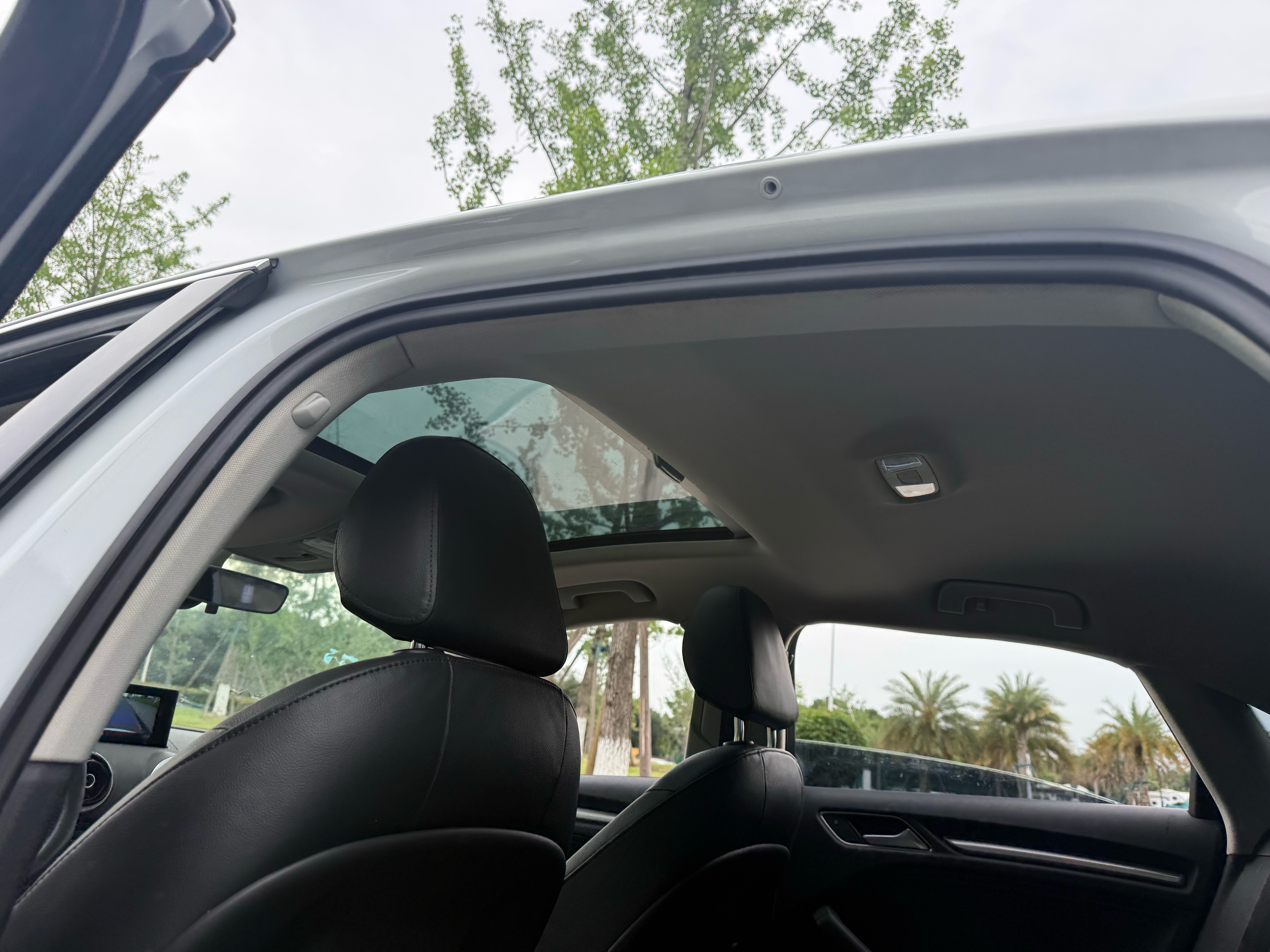 Audi A3 2017 car image #8