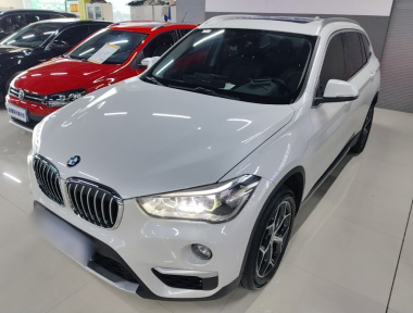 BMW X1 2018 BMW X1 2018 car image