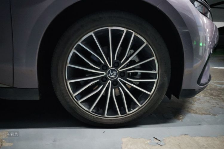 BYD Han 2024 car image #9