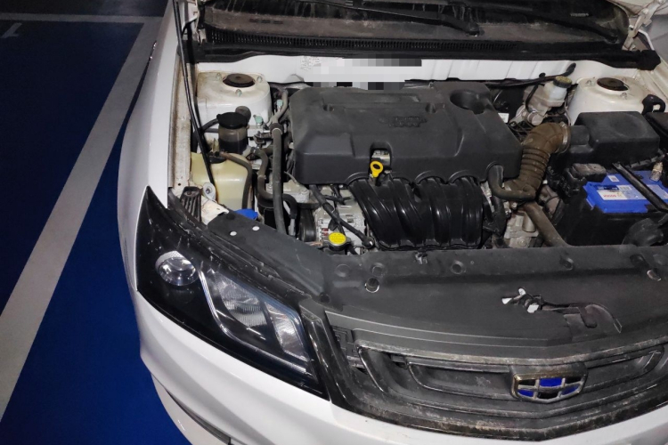 GEELY Emgrand 2016 #28 GEELY Emgrand 2016 car image #28