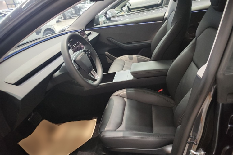 Tesla Model 3 2025 #15 Tesla Model 3 2025 car image #15