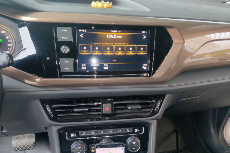 Volkswagen Tharu 2019 immagine di auto #17