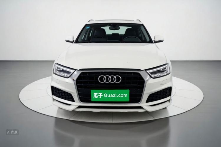 Audi Q3 2019 car image #3