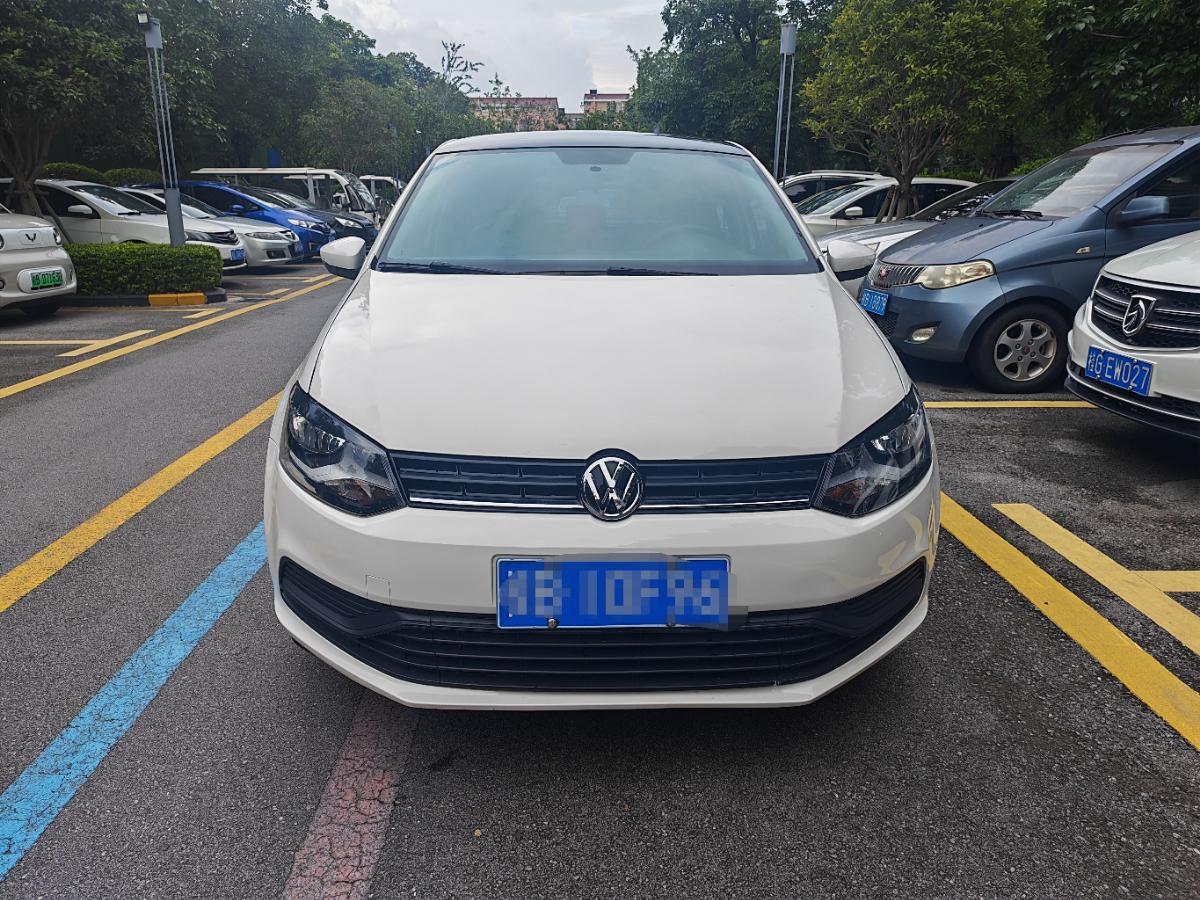Volkswagen Polo 2018 car image #2